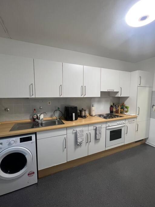 Modernes Apartment Mit 75Qm Mit Balkon & Aussicht Aachen Eksteriør bilde